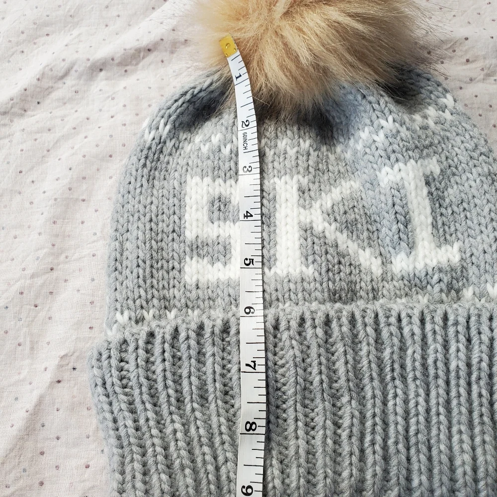 Hat - Picture 4 of 8